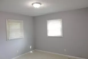 605 Pierce Ave, Dyer, IN 46311 - Photo 9