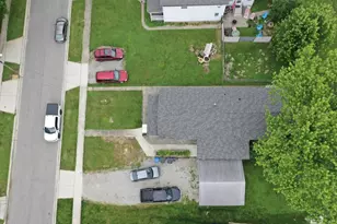 150 N Ridge St, Crown Point, IN 46307 - Photo 7