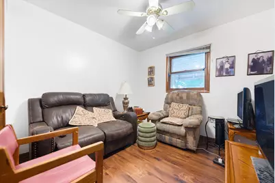 9509 Northcote Avenue, Munster, IN 46321 - Photo 5