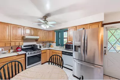 9509 Northcote Avenue, Munster, IN 46321 - Photo 7