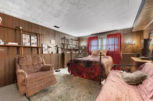 9509 Northcote Ave, Munster, IN 46321 - Photo 15