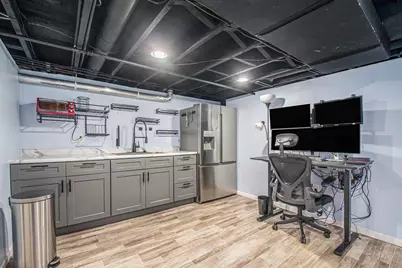 225 Holton Road, La Porte, IN 46350 - Photo 9