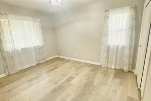 1310 W 61st Pl, Merrillville, IN 46410 - Photo 7