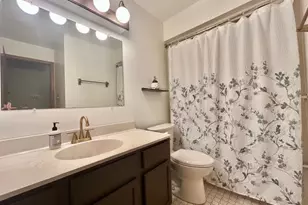 9621 Merrillville Rd, Crown Point, IN 46307 - Photo 13