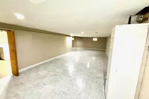 7809 Chase St, Merrillville, IN 46410 - Photo 17