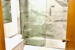 7809 Chase St, Merrillville, IN 46410 - Photo 11