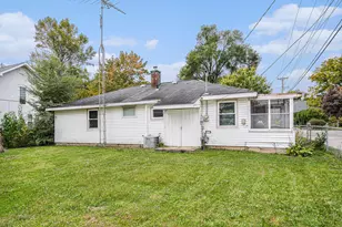 114 S Cherry St, New Carlisle, IN 46552 - Photo 13