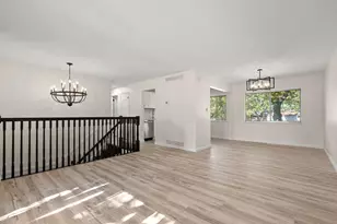 654 Cheyenne Dr, Lowell, IN 46356 - Photo 3