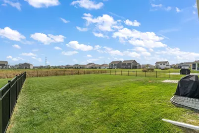 10453 Privet Drive, Crown Point, IN 46307 - Photo 33