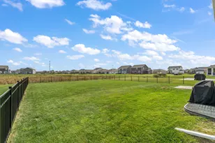 10453 Privet Dr, Crown Point, IN 46307 - Photo 33