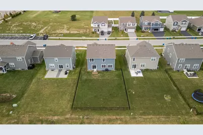 10453 Privet Drive, Crown Point, IN 46307 - Photo 35