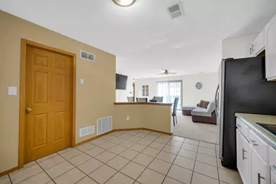 1741 W 86th Lane, Merrillville, IN 46410 - Photo 9