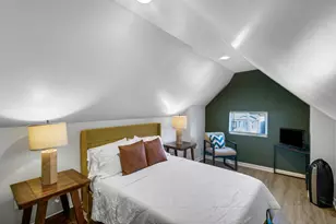 1422 Roberts Ave, Whiting, IN 46394 - Photo 5