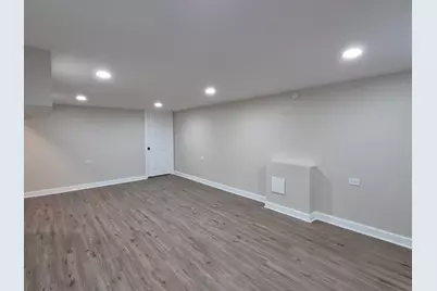 4203 E 12th Place, Gary, IN 46403 - Photo 17