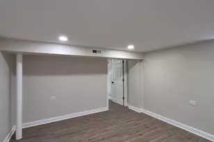 4203 E 12th Pl, Gary, IN 46403 - Photo 21