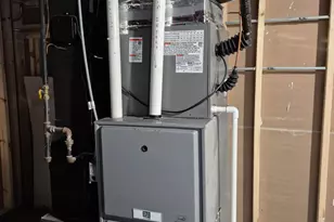 4203 E 12th Pl, Gary, IN 46403 - Photo 25