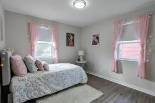 4203 E 12th Pl, Gary, IN 46403 - Photo 11