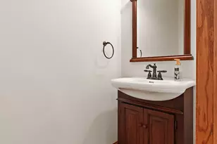 10700 Martinique Ln, Crown Point, IN 46307 - Photo 9