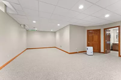 10700 Martinique Lane, Crown Point, IN 46307 - Photo 37