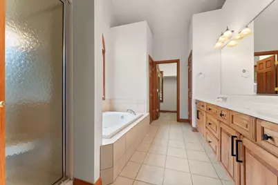 10700 Martinique Lane, Crown Point, IN 46307 - Photo 11