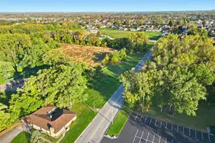 1640 Janice Dr, Schererville, IN 46375 - Photo 1