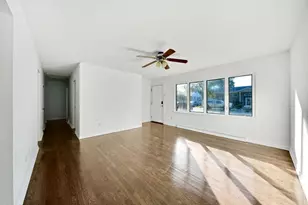 621 S Washington St, Hobart, IN 46342 - Photo 3