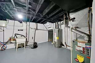 621 S Washington St, Hobart, IN 46342 - Photo 25