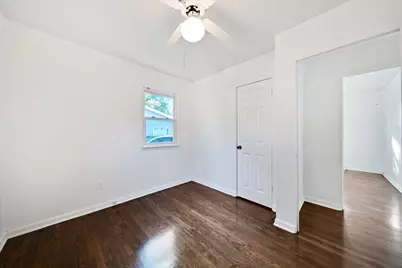 621 S Washington Street, Hobart, IN 46342 - Photo 15