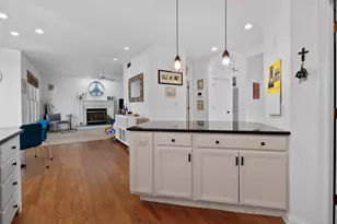 1054 Smallwood Trail, Valparaiso, IN 46385 - Photo 13