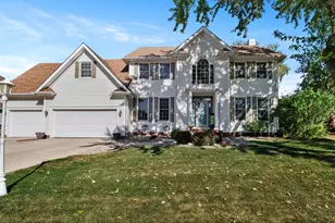 1054 Smallwood Trail, Valparaiso, IN 46385 - Photo 1