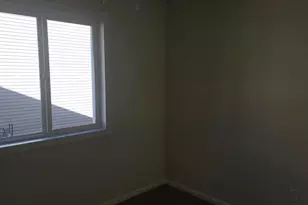 1524 S Woodland Ave, Michigan City, IN 46360 - Photo 11