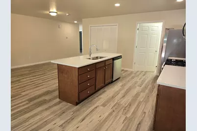 1528 S Woodland Avenue, Michigan City, IN 46360 - Photo 3