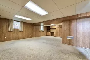 5361 Pierce St, Merrillville, IN 46410 - Photo 17