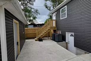 1379 Roosevelt Pl, Gary, IN 46404 - Photo 23