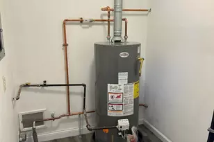 511 S Wayne St, Gary, IN 46403 - Photo 13