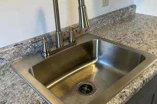 511 S Wayne St, Gary, IN 46403 - Photo 5