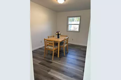 511 S Wayne Street, Gary, IN 46403 - Photo 7