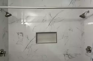 511 S Wayne St, Gary, IN 46403 - Photo 9