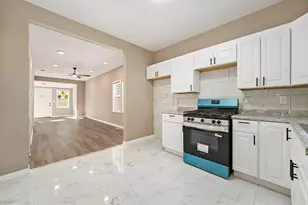 1037 Ames St, Hammond, IN 46320 - Photo 5