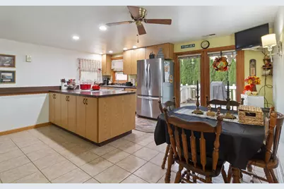 7112 W 138th Avenue, Cedar Lake, IN 46303 - Photo 7