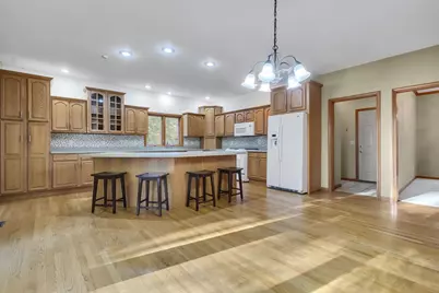 7674 E Potato Hole Court, New Carlisle, IN 46552 - Photo 5