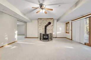 7674 E Potato Hole Ct, New Carlisle, IN 46552 - Photo 29