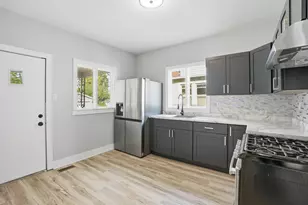 4848 Baring Ave, East Chicago, IN 46312 - Photo 13