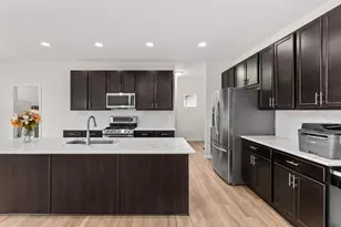 2939 Winterberry Rd, Portage, IN 46368 - Photo 7