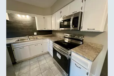 1817 W Porter Avenue, Chesterton, IN 46304 - Photo 5