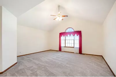 4951 N Meadow Court, La Porte, IN 46350 - Photo 15