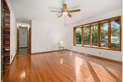 7232 W Lynwood Drive, Michigan City, IN 46360 - Photo 5