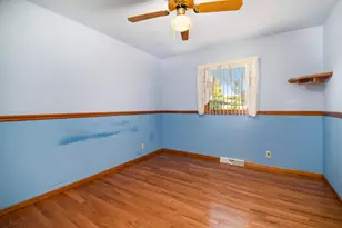 7232 W Lynwood Dr, Michigan City, IN 46360 - Photo 13