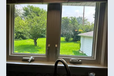 8959 Lawndale Street, Highland, IN 46322 - Photo 15