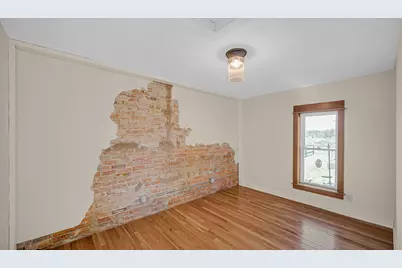 725 W 450 N, Hobart, IN 46342 - Photo 7